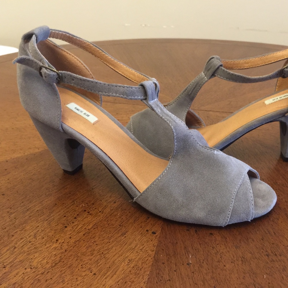 Kimchi Blue Faux Suede Heels